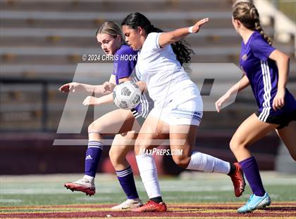 Thumbnail 3 in Sabino vs Sunnyside (Brandon Bean Soccer Tournament) photogallery.