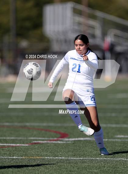 Thumbnail 3 in Sabino vs Sunnyside (Brandon Bean Soccer Tournament) photogallery.