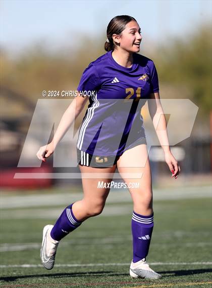 Thumbnail 2 in Sabino vs Sunnyside (Brandon Bean Soccer Tournament) photogallery.