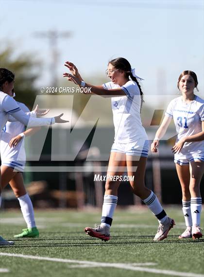 Thumbnail 2 in Sabino vs Sunnyside (Brandon Bean Soccer Tournament) photogallery.