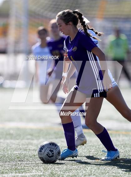Thumbnail 3 in Sabino vs Sunnyside (Brandon Bean Soccer Tournament) photogallery.