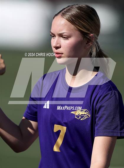 Thumbnail 3 in Sabino vs Sunnyside (Brandon Bean Soccer Tournament) photogallery.
