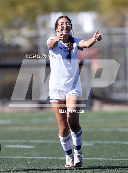 Thumbnail 3 in Sabino vs Sunnyside (Brandon Bean Soccer Tournament) photogallery.