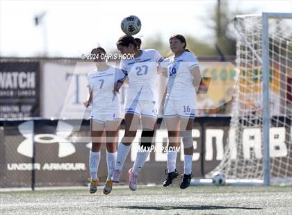 Thumbnail 2 in Sabino vs Sunnyside (Brandon Bean Soccer Tournament) photogallery.