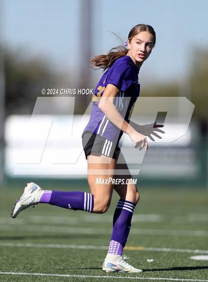 Thumbnail 3 in Sabino vs Sunnyside (Brandon Bean Soccer Tournament) photogallery.