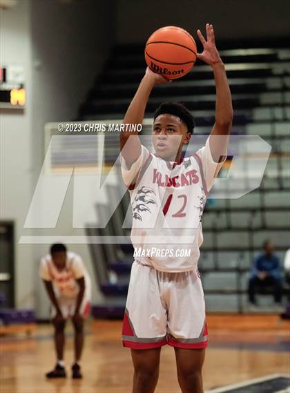 Thumbnail 3 in White Knoll vs. Laney (Battle for I-20) photogallery.