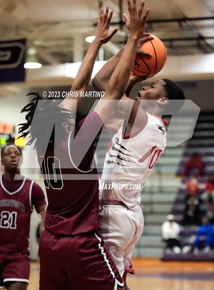 Thumbnail 3 in White Knoll vs. Laney (Battle for I-20) photogallery.