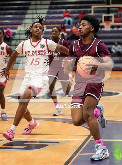 Thumbnail 3 in White Knoll vs. Laney (Battle for I-20) photogallery.