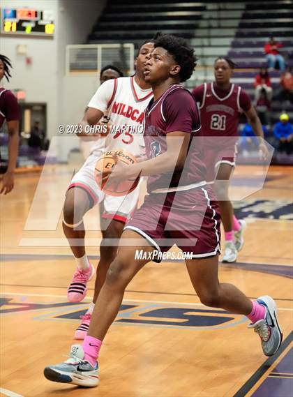 Thumbnail 1 in White Knoll vs. Laney (Battle for I-20) photogallery.