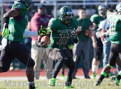 Thumbnail 1 in Cinnaminson vs. Cedar Creek (NJSIAA South Group 2 Playoffs) photogallery.