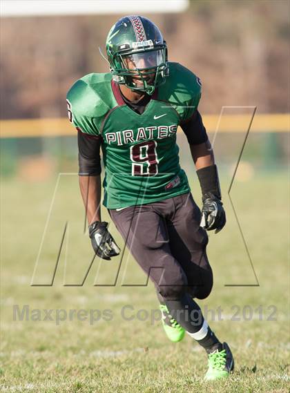 Thumbnail 2 in Cinnaminson vs. Cedar Creek (NJSIAA South Group 2 Playoffs) photogallery.