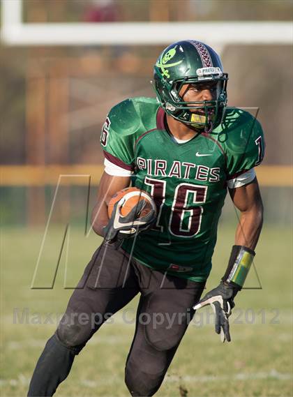 Thumbnail 2 in Cinnaminson vs. Cedar Creek (NJSIAA South Group 2 Playoffs) photogallery.