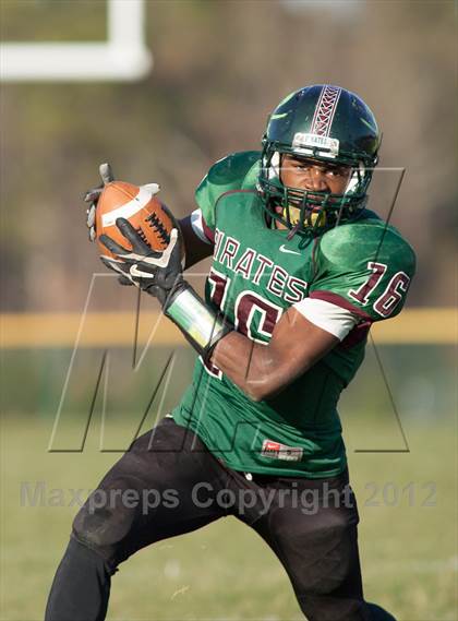 Thumbnail 1 in Cinnaminson vs. Cedar Creek (NJSIAA South Group 2 Playoffs) photogallery.