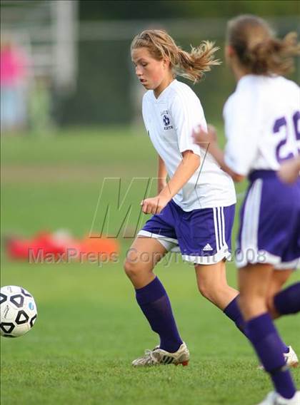 Thumbnail 3 in Clarkstown North vs. Burke Catholic (Pearl River Tourney) photogallery.