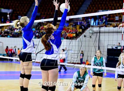 Thumbnail 1 in Akron vs. Byers(CHSAA 2A Playoff) photogallery.