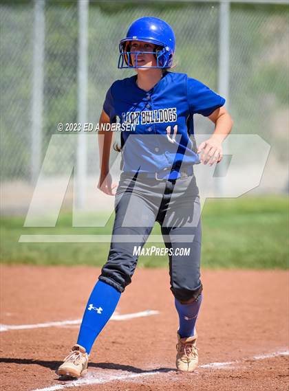 Thumbnail 3 in Oasis Academy vs. Smith Valley (NIAA 1A Northern Region Playoff) photogallery.