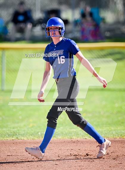 Thumbnail 2 in Oasis Academy vs. Smith Valley (NIAA 1A Northern Region Playoff) photogallery.