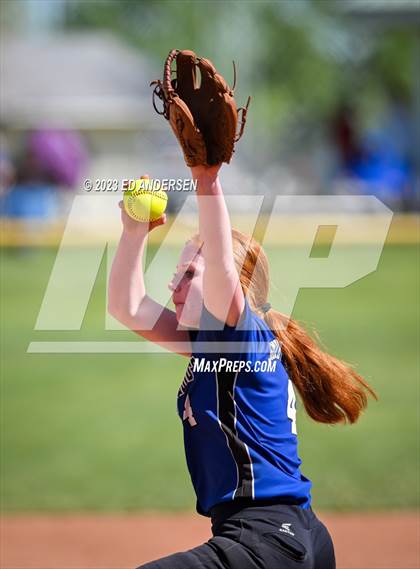 Thumbnail 2 in Oasis Academy vs. Smith Valley (NIAA 1A Northern Region Playoff) photogallery.