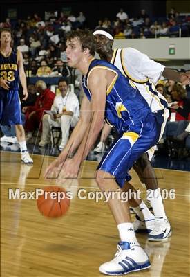 Thumbnail 2 in Campbell Hall vs. Santa Margarita (Nike Extravaganza) photogallery.