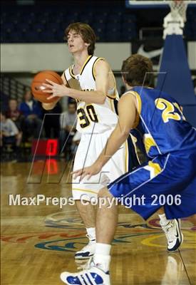 Thumbnail 3 in Campbell Hall vs. Santa Margarita (Nike Extravaganza) photogallery.