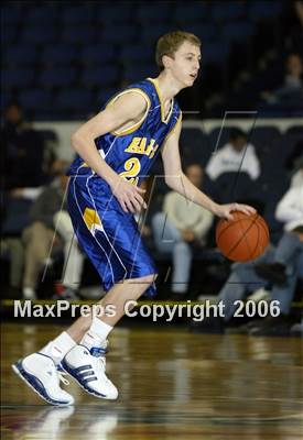 Thumbnail 2 in Campbell Hall vs. Santa Margarita (Nike Extravaganza) photogallery.