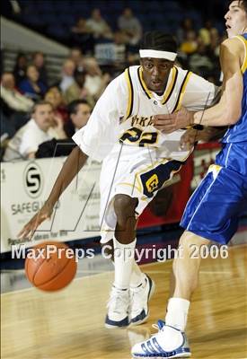 Thumbnail 2 in Campbell Hall vs. Santa Margarita (Nike Extravaganza) photogallery.