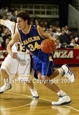 Thumbnail 2 in Campbell Hall vs. Santa Margarita (Nike Extravaganza) photogallery.