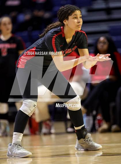 Thumbnail 1 in Pope vs. Woodward Academy (GHSA 5A State Final) photogallery.