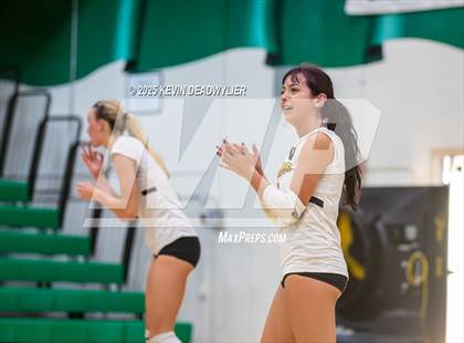 Thumbnail 1 in Ventura @ Thousand Oaks photogallery.