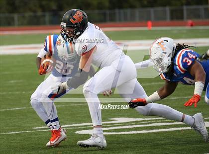 Thumbnail 1 in Libertyville @ East St. Louis (IHSA 7A 1st. Round Playoff) photogallery.
