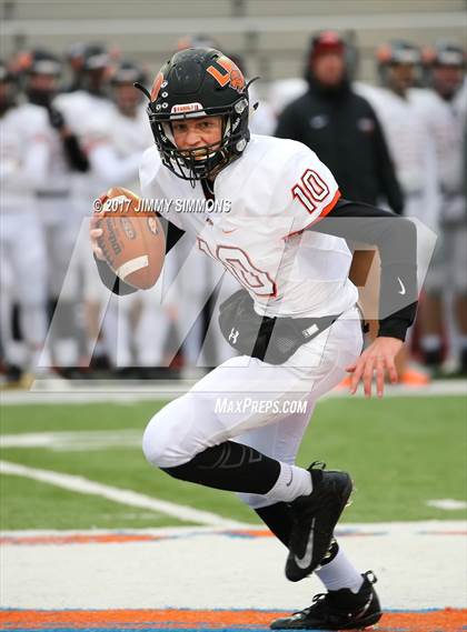 Thumbnail 1 in Libertyville @ East St. Louis (IHSA 7A 1st. Round Playoff) photogallery.