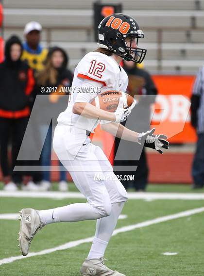 Thumbnail 2 in Libertyville @ East St. Louis (IHSA 7A 1st. Round Playoff) photogallery.