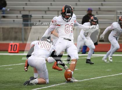 Thumbnail 2 in Libertyville @ East St. Louis (IHSA 7A 1st. Round Playoff) photogallery.