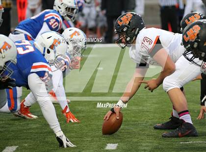 Thumbnail 2 in Libertyville @ East St. Louis (IHSA 7A 1st. Round Playoff) photogallery.