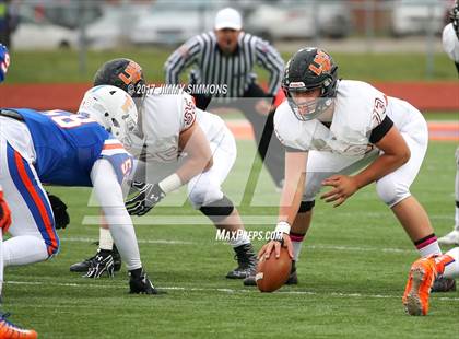 Thumbnail 3 in Libertyville @ East St. Louis (IHSA 7A 1st. Round Playoff) photogallery.