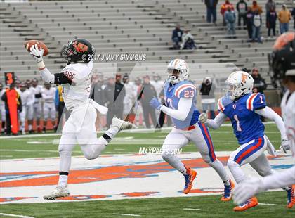 Thumbnail 1 in Libertyville @ East St. Louis (IHSA 7A 1st. Round Playoff) photogallery.