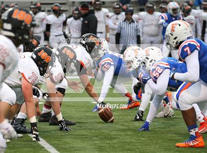 Thumbnail 3 in Libertyville @ East St. Louis (IHSA 7A 1st. Round Playoff) photogallery.