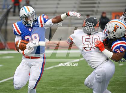 Thumbnail 1 in Libertyville @ East St. Louis (IHSA 7A 1st. Round Playoff) photogallery.