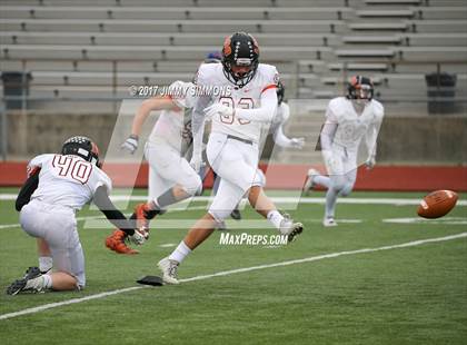 Thumbnail 3 in Libertyville @ East St. Louis (IHSA 7A 1st. Round Playoff) photogallery.