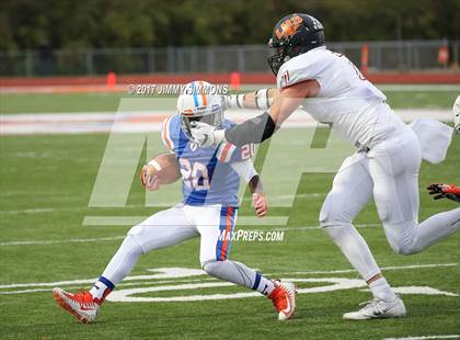 Thumbnail 2 in Libertyville @ East St. Louis (IHSA 7A 1st. Round Playoff) photogallery.