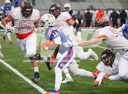 Thumbnail 2 in Libertyville @ East St. Louis (IHSA 7A 1st. Round Playoff) photogallery.