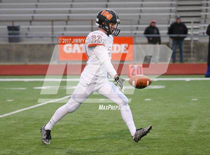 Thumbnail 2 in Libertyville @ East St. Louis (IHSA 7A 1st. Round Playoff) photogallery.