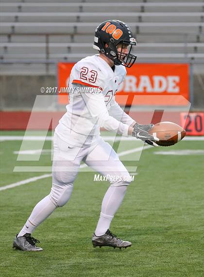 Thumbnail 1 in Libertyville @ East St. Louis (IHSA 7A 1st. Round Playoff) photogallery.