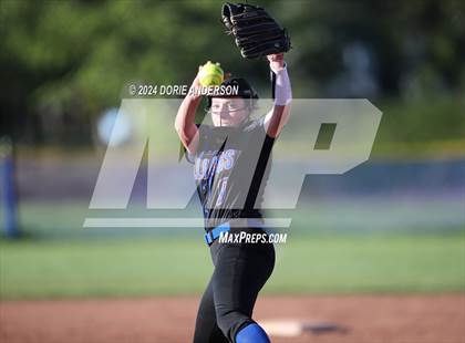 Thumbnail 3 in Oak Ridge @ Folsom photogallery.