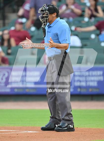 Thumbnail 2 in Cy-Fair vs. Pearland (UIL Baseball 6A Region 3 Regional Final) photogallery.