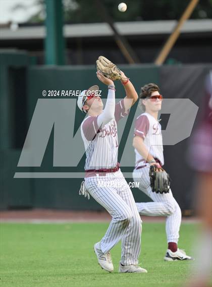Thumbnail 1 in Cy-Fair vs. Pearland (UIL Baseball 6A Region 3 Regional Final) photogallery.