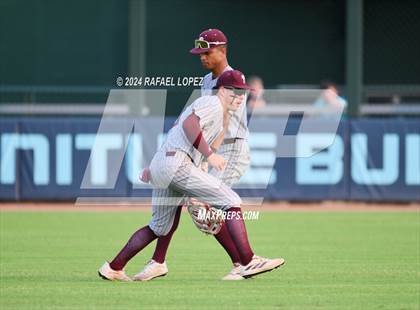 Thumbnail 3 in Cy-Fair vs. Pearland (UIL Baseball 6A Region 3 Regional Final) photogallery.