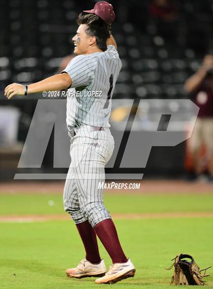 Thumbnail 2 in Cy-Fair vs. Pearland (UIL Baseball 6A Region 3 Regional Final) photogallery.