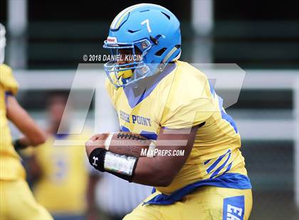 Thumbnail 1 in High Point @ Surrattsville photogallery.