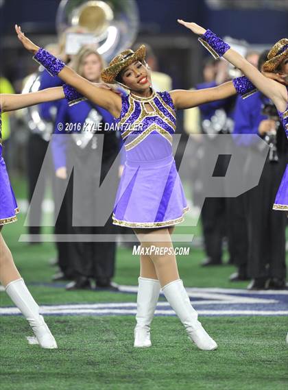 Thumbnail 2 in Wylie vs. Carthage (UIL 4A Division 1 Final) photogallery.
